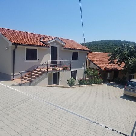 Apartment Podini Brsec Ngoại thất bức ảnh