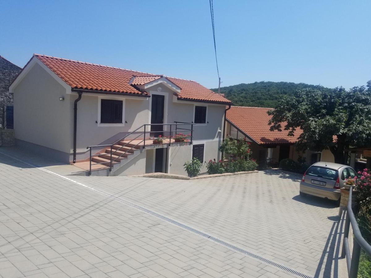 Apartment Podini Brsec Ngoại thất bức ảnh